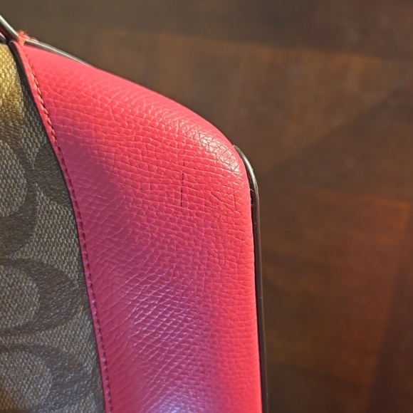 Coach Signature Sierra Satchel in Khaki/Magenta- Gorgeous!! - Picture 10 of 10